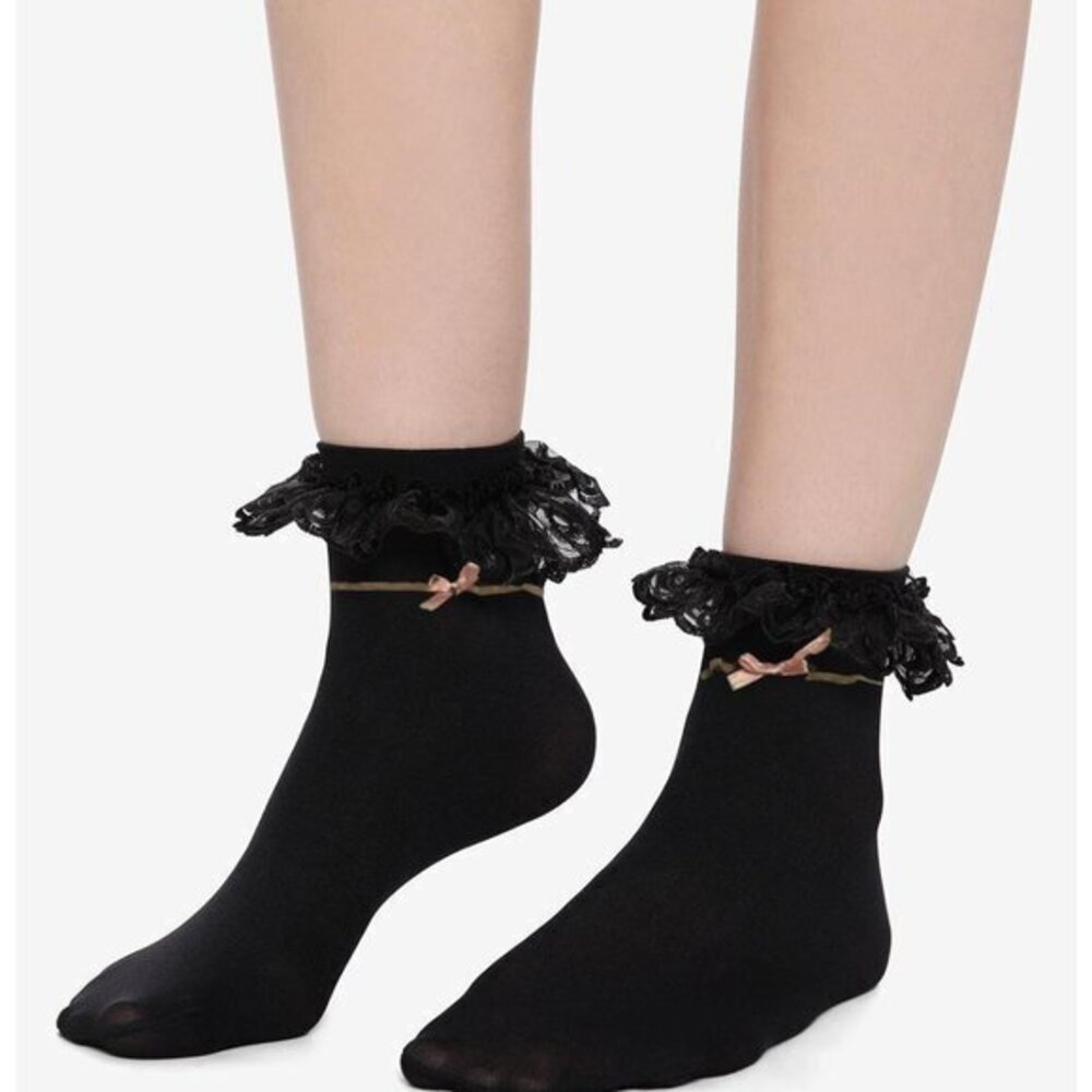 4/$20 hot topic black goth lace socks